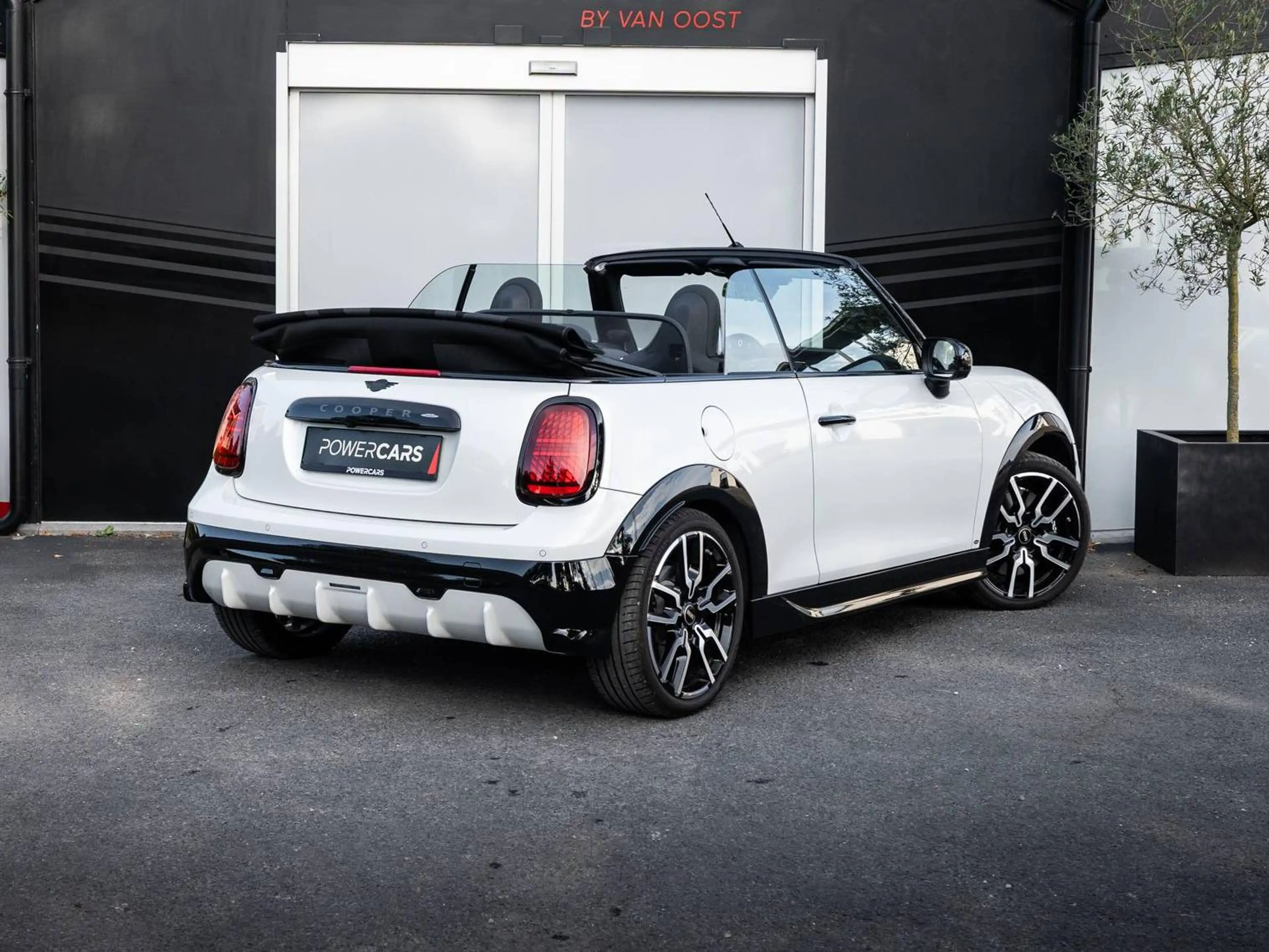 MINI Cooper C Cabrio John Cooper Works | XL Pack | Full Option — photo 7