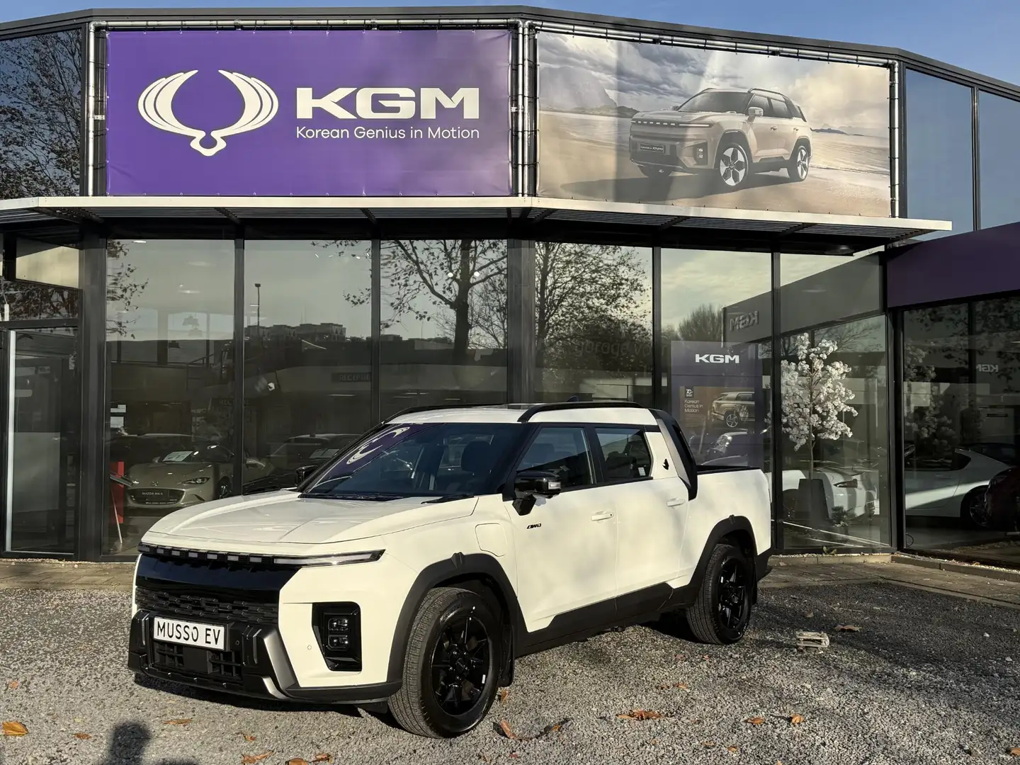 KGM Musso EV Blackline / 100% Elektrische pick-up / 1800kg t Weiß - 2