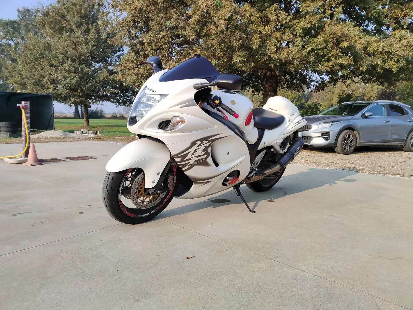 Suzuki Hayabusa Blanco - 1