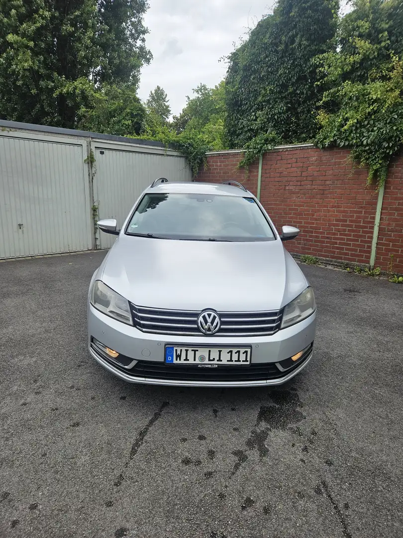 Volkswagen Passat Variant 2.0 Blue TDI DSG SCR Comfortline - 2