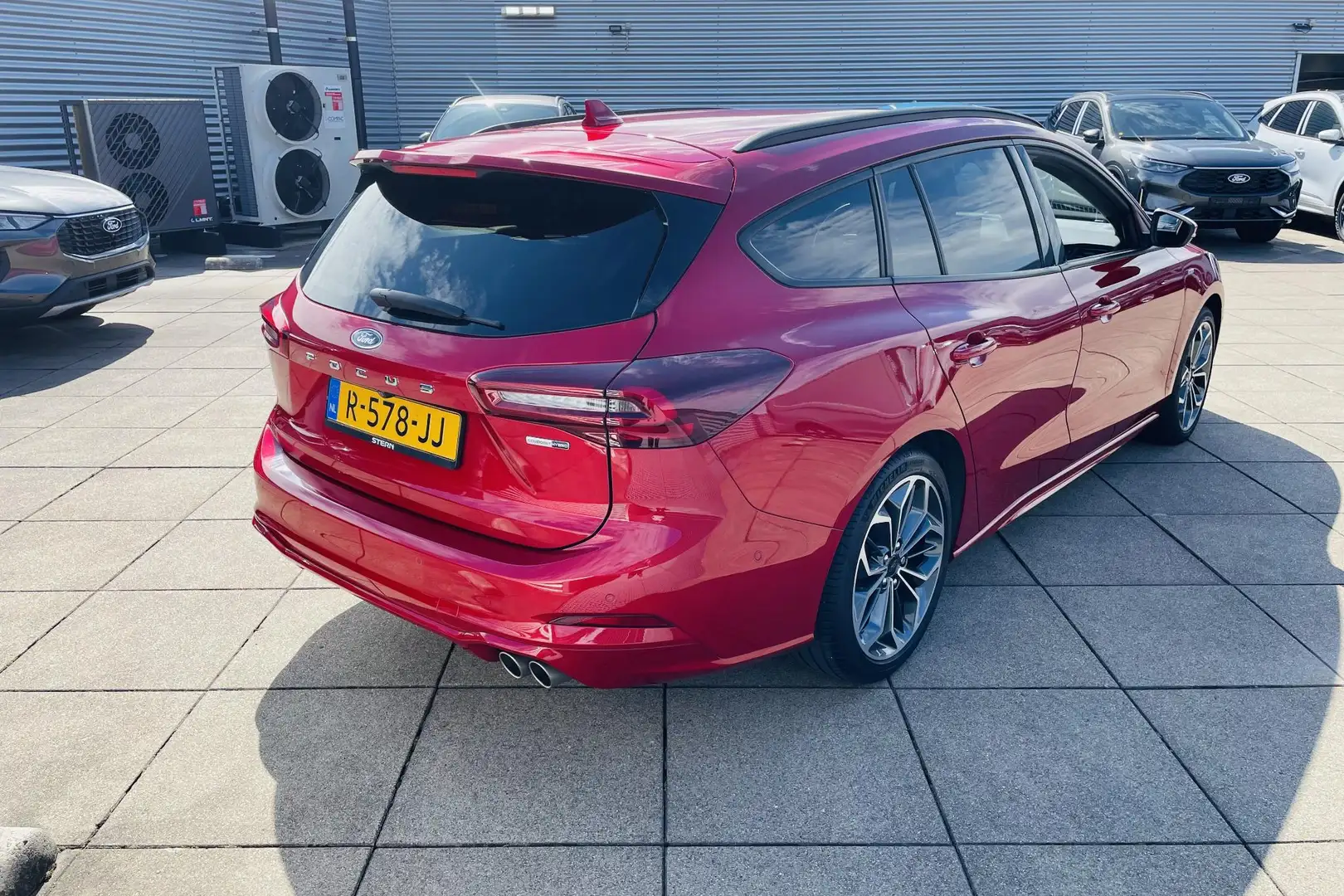Ford Focus Wagon 1.0 EcoBoost ST Line Business Rojo - 2