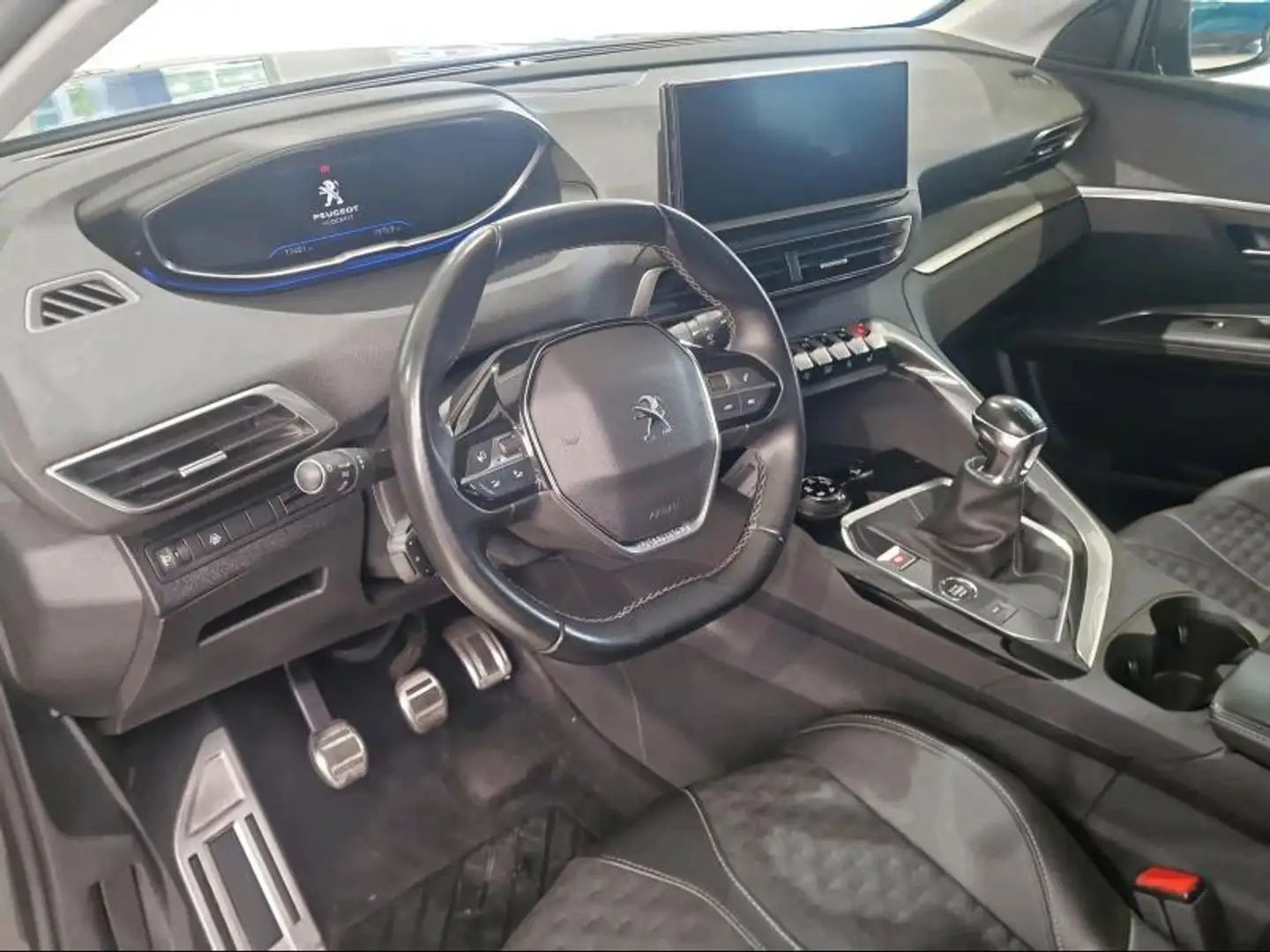 Peugeot 3008 Road Trip 1.5 BlueHdi 130pk LED|Carplay|GPS|Trekha Grau - 2