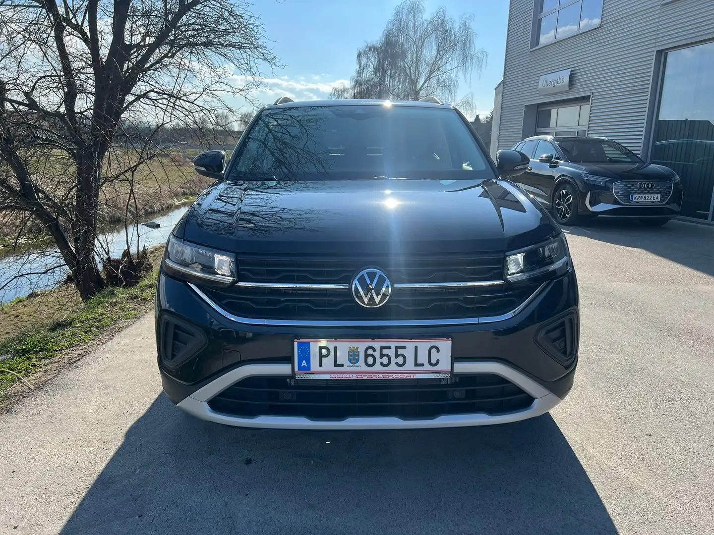 Volkswagen T-Cross Friends TSI DSG Schwarz - 2
