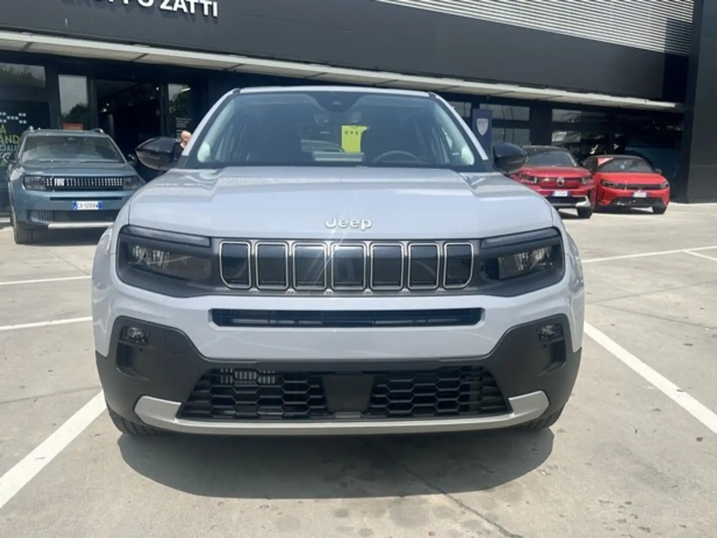 Jeep Avenger 1.2 Turbo e-Hybrid Altitude - 2