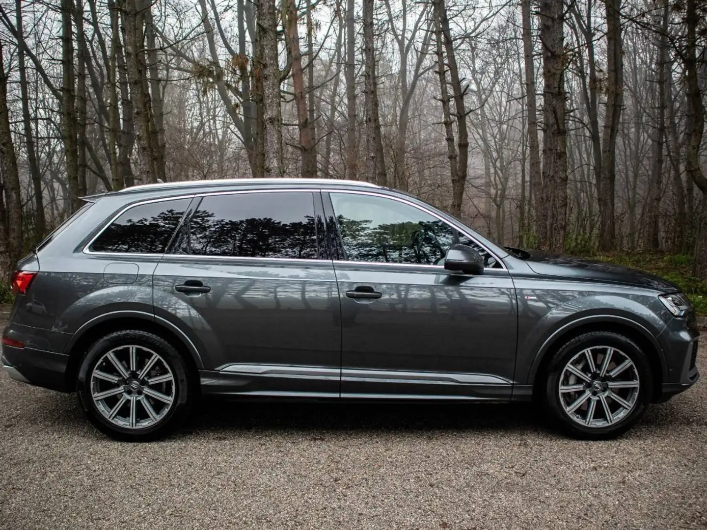 Audi Q7 Q7 55 TFSI e quattro tiptronic S line Grau - 1