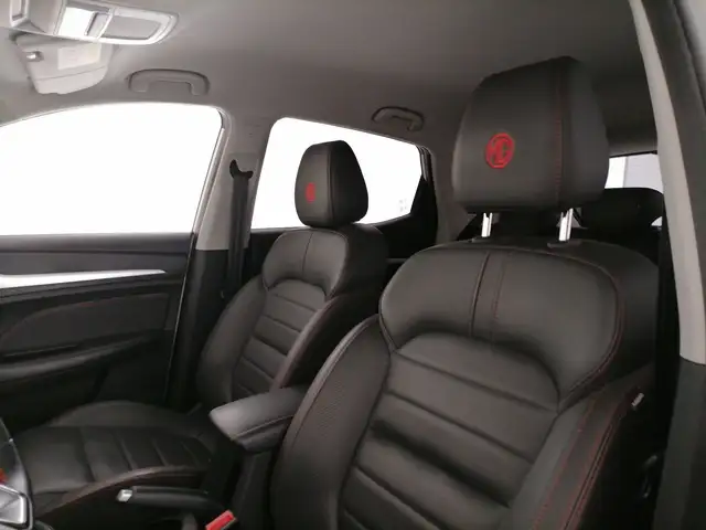 MG ZS view 12