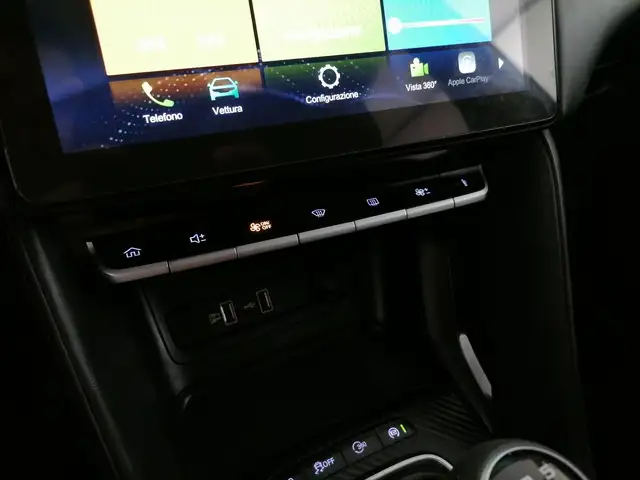 MG ZS view 14