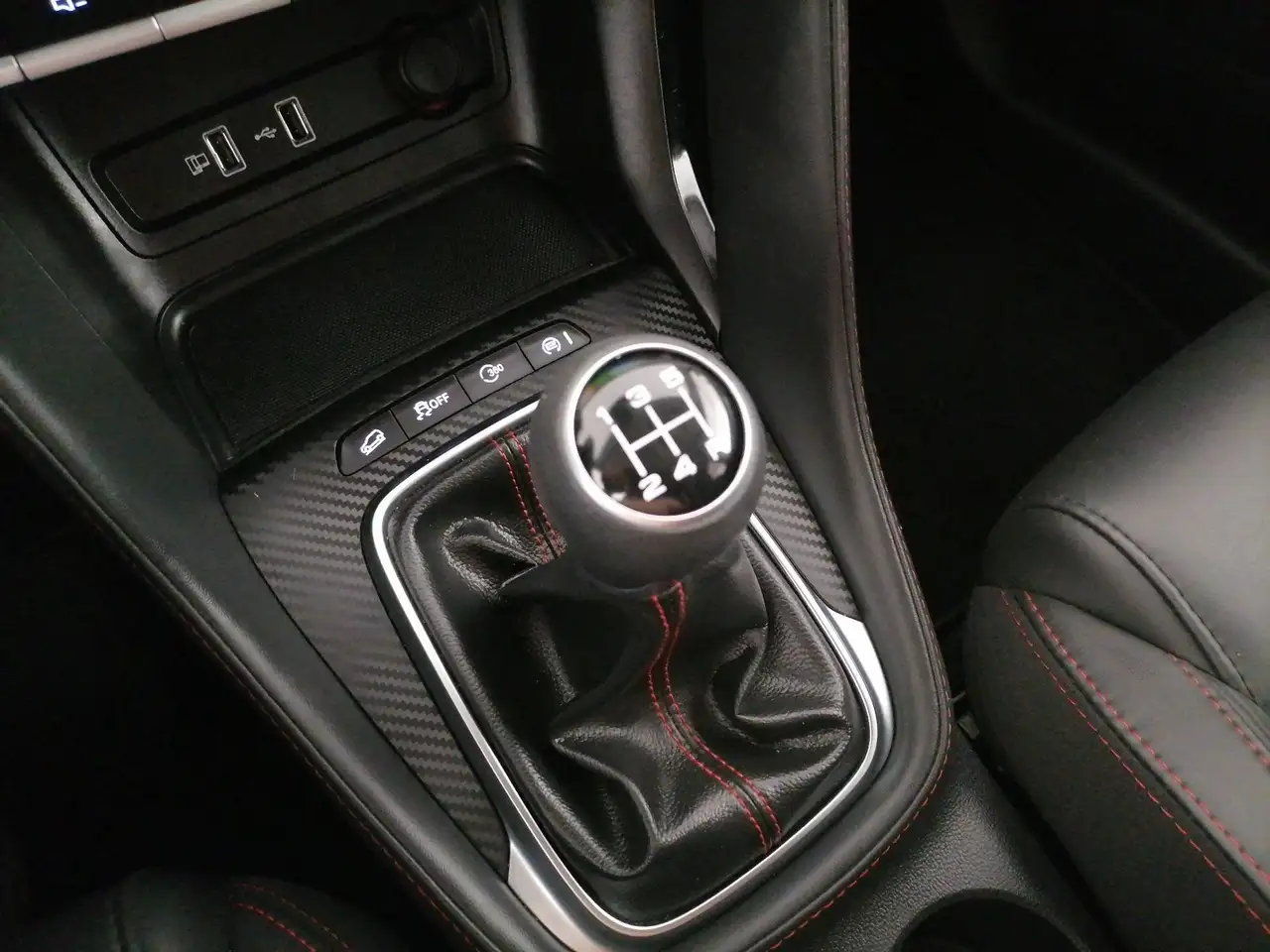 MG ZS 1.5 Luxury, миниатюра 13