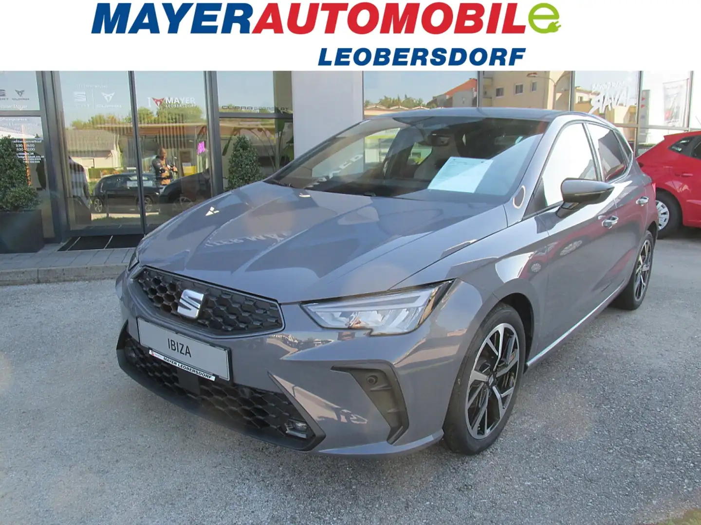 SEAT Ibiza 1,0 TSI FR Edition Grau - 1