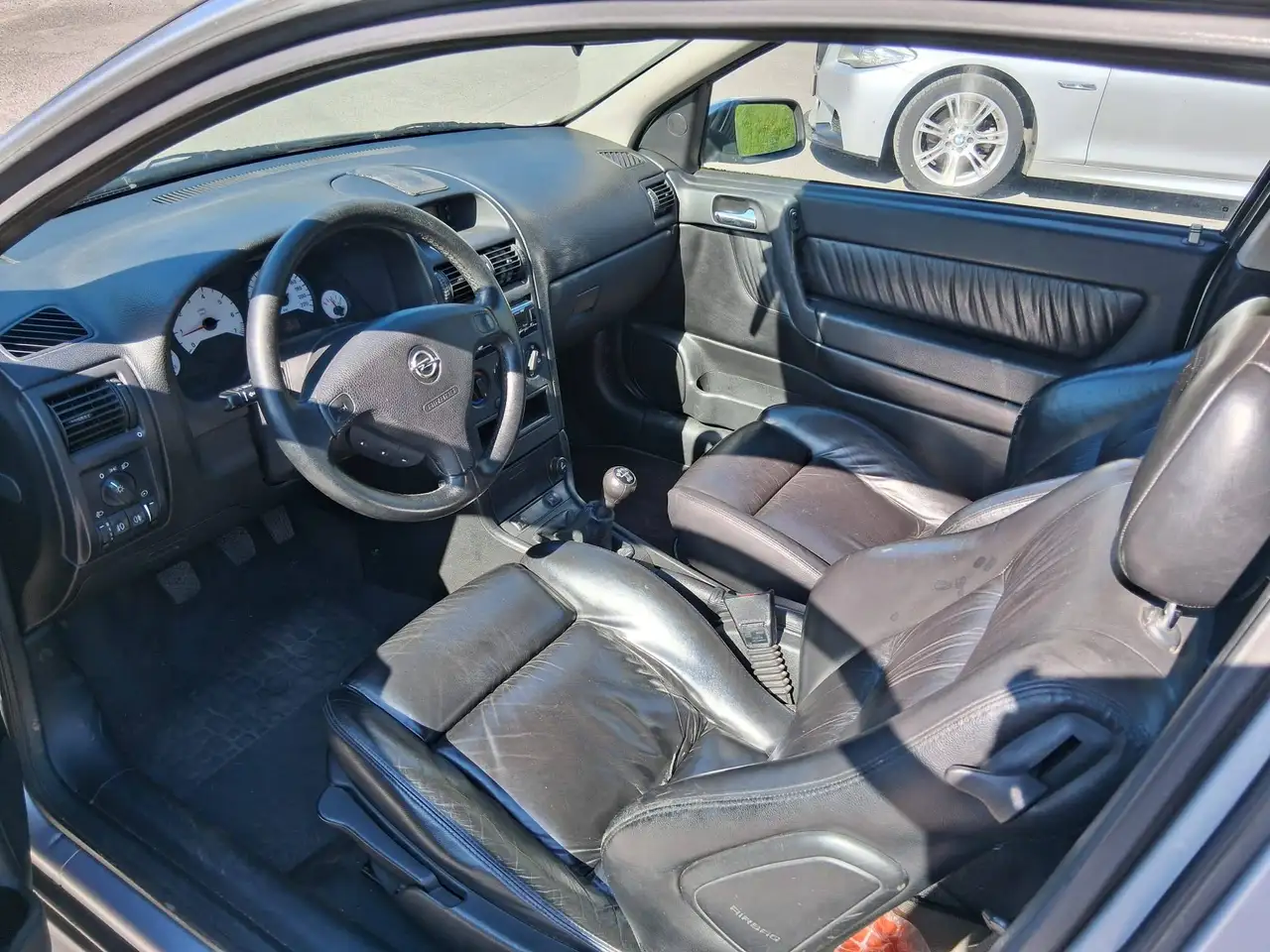 Opel Astra 1.8i XE 16v Sport, foto 5