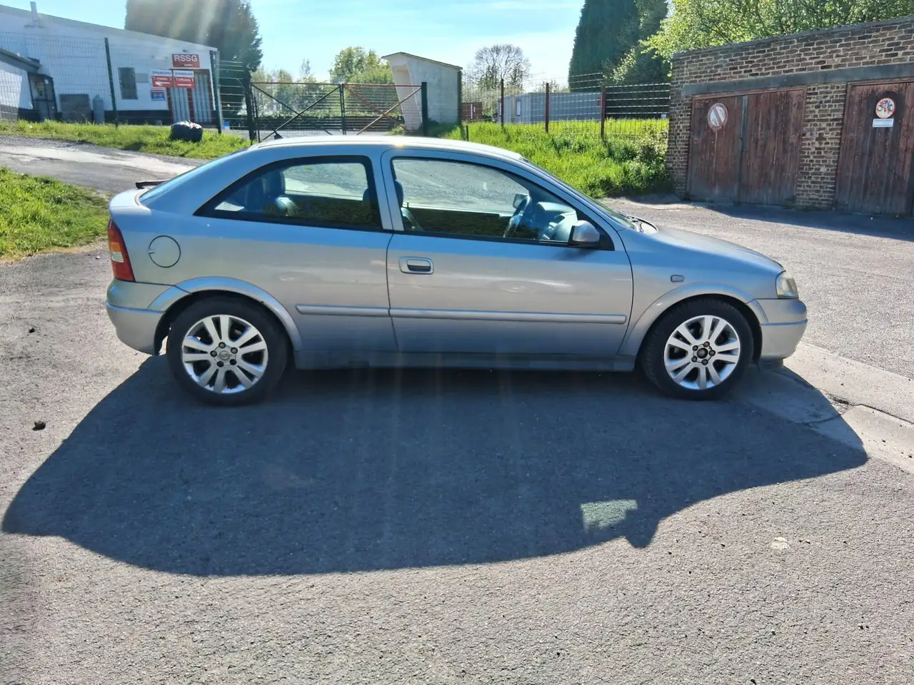 Opel Astra 1.8i XE 16v Sport, foto 3