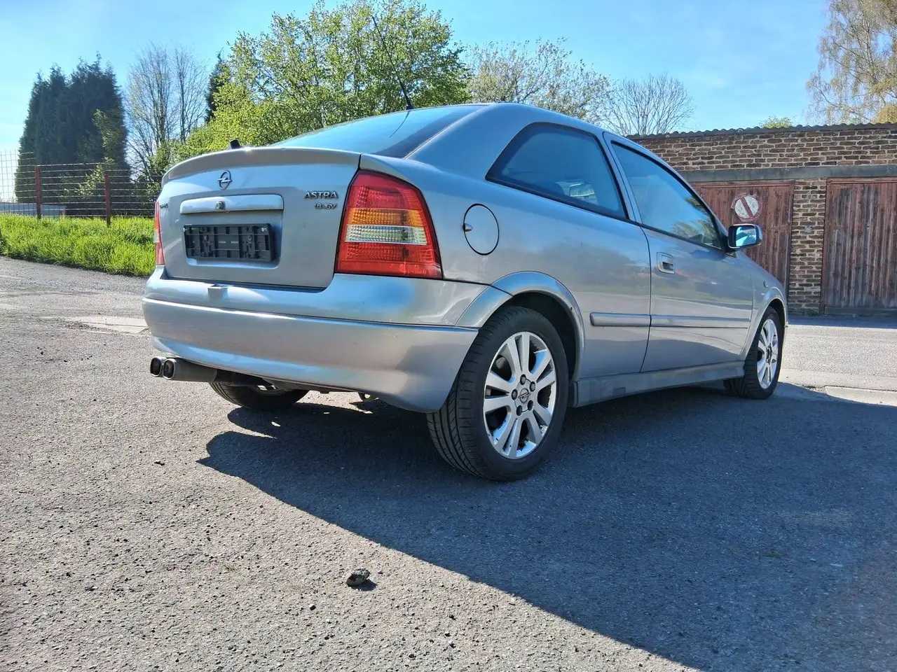 Opel Astra 1.8i XE 16v Sport, foto 2