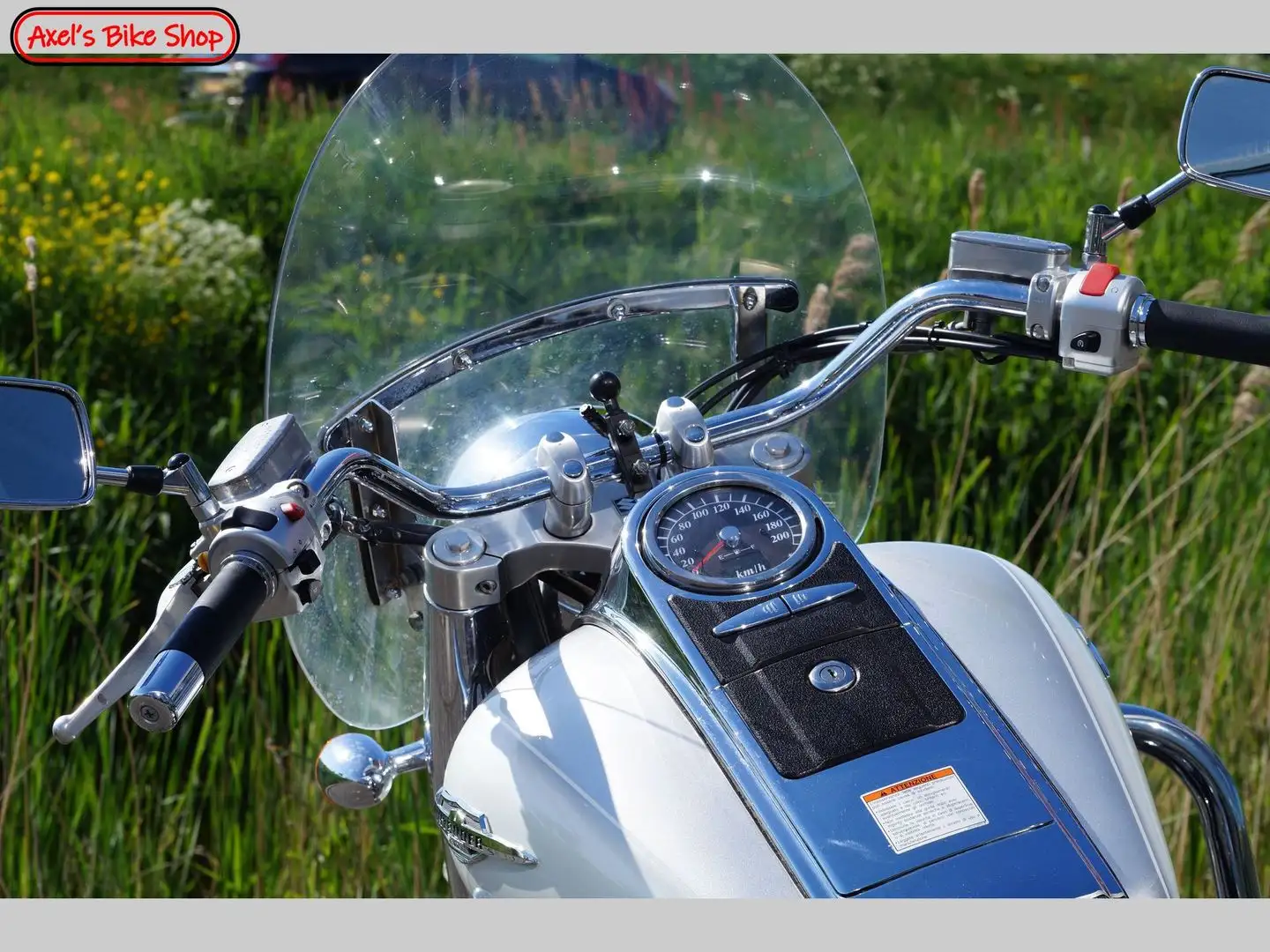 Suzuki VL 1500 LC INTRUDER Wit - 2