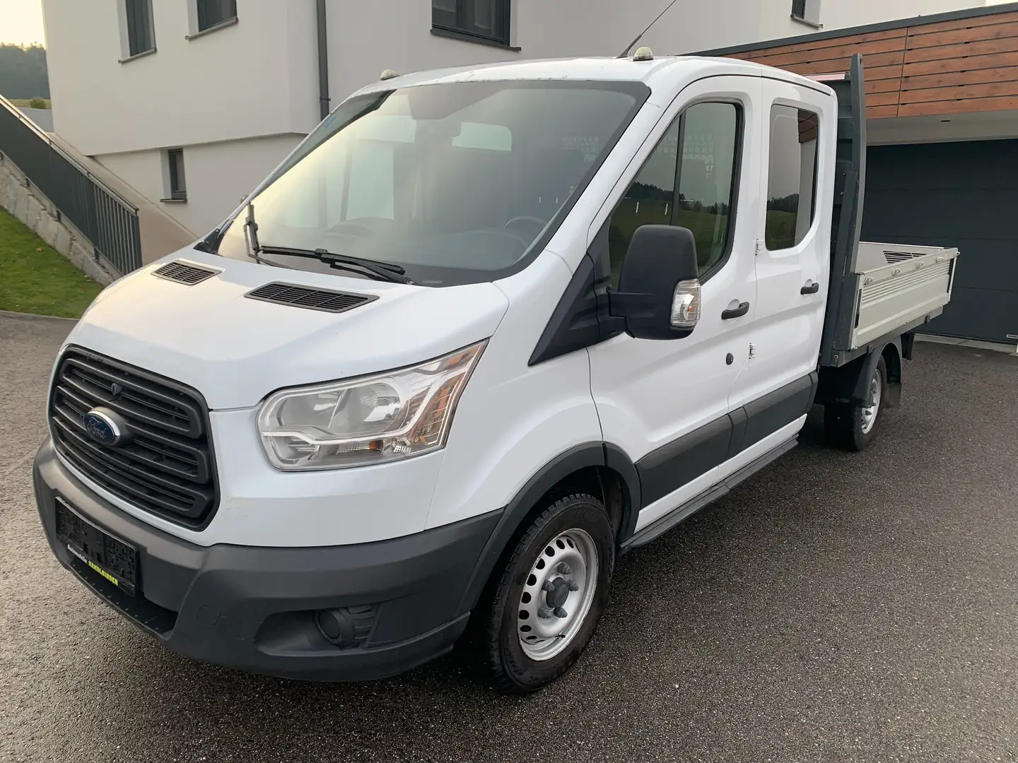 Ford Transit 310 L2 Doppelkabine,Pickerl+Service Neu,1.Besitz Weiß - 1