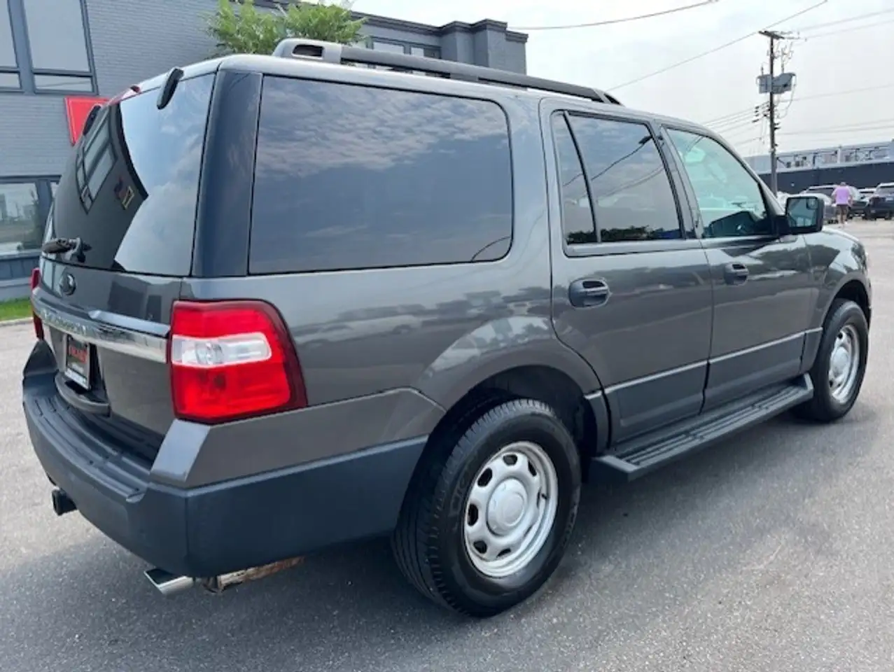 Ford Expedition снимка Ford Expedition