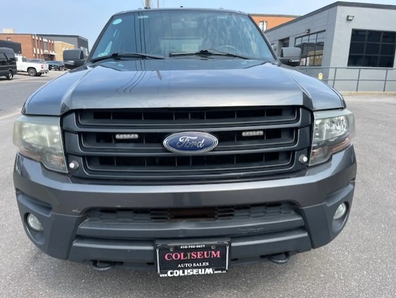 Ford Expedition снимка Ford Expedition