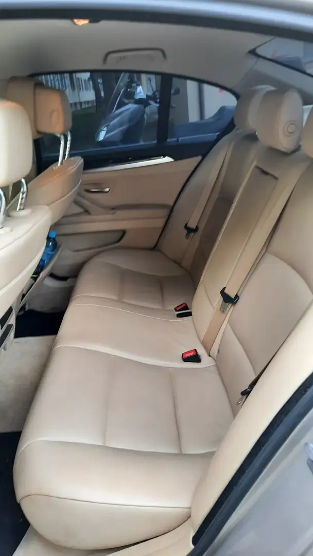 BMW 528 528i - 2