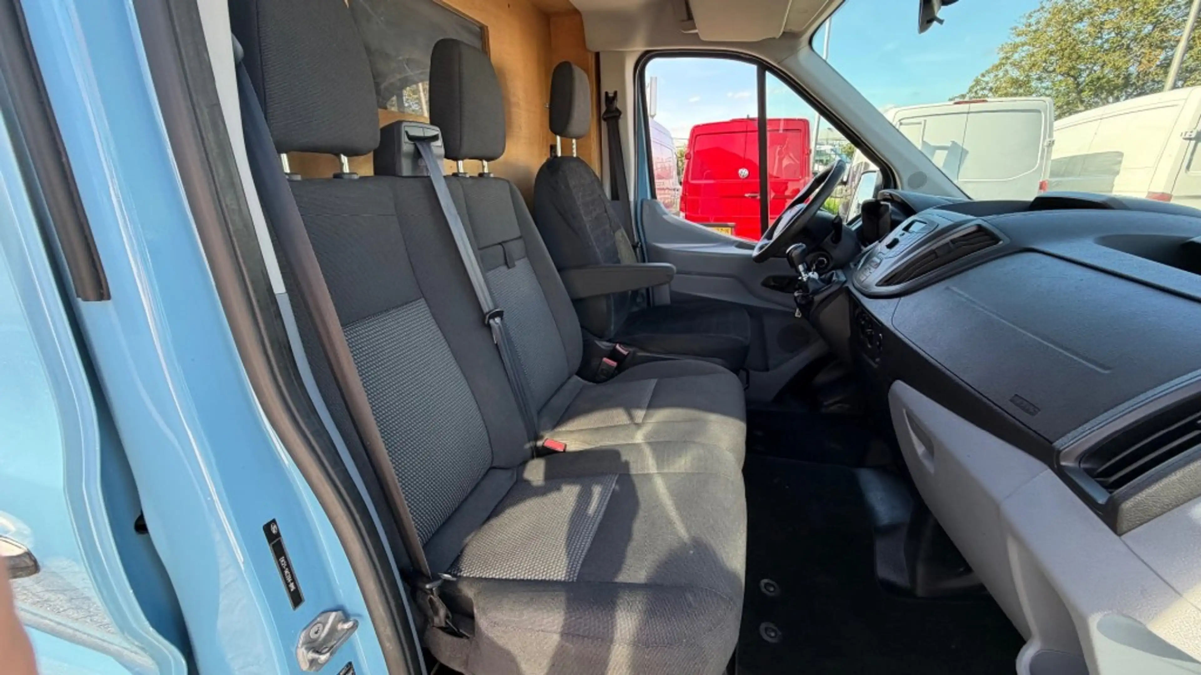 Ford Transit 2.2 TDCI 92KW 125PK L2H2 TREKHAAK/ BIJRIJDERSBANK/ — photo 6