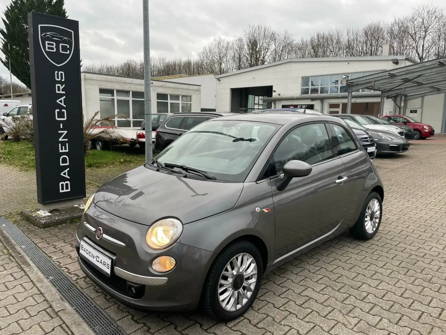 Fiat 500 1,2 Lounge Grau - 1