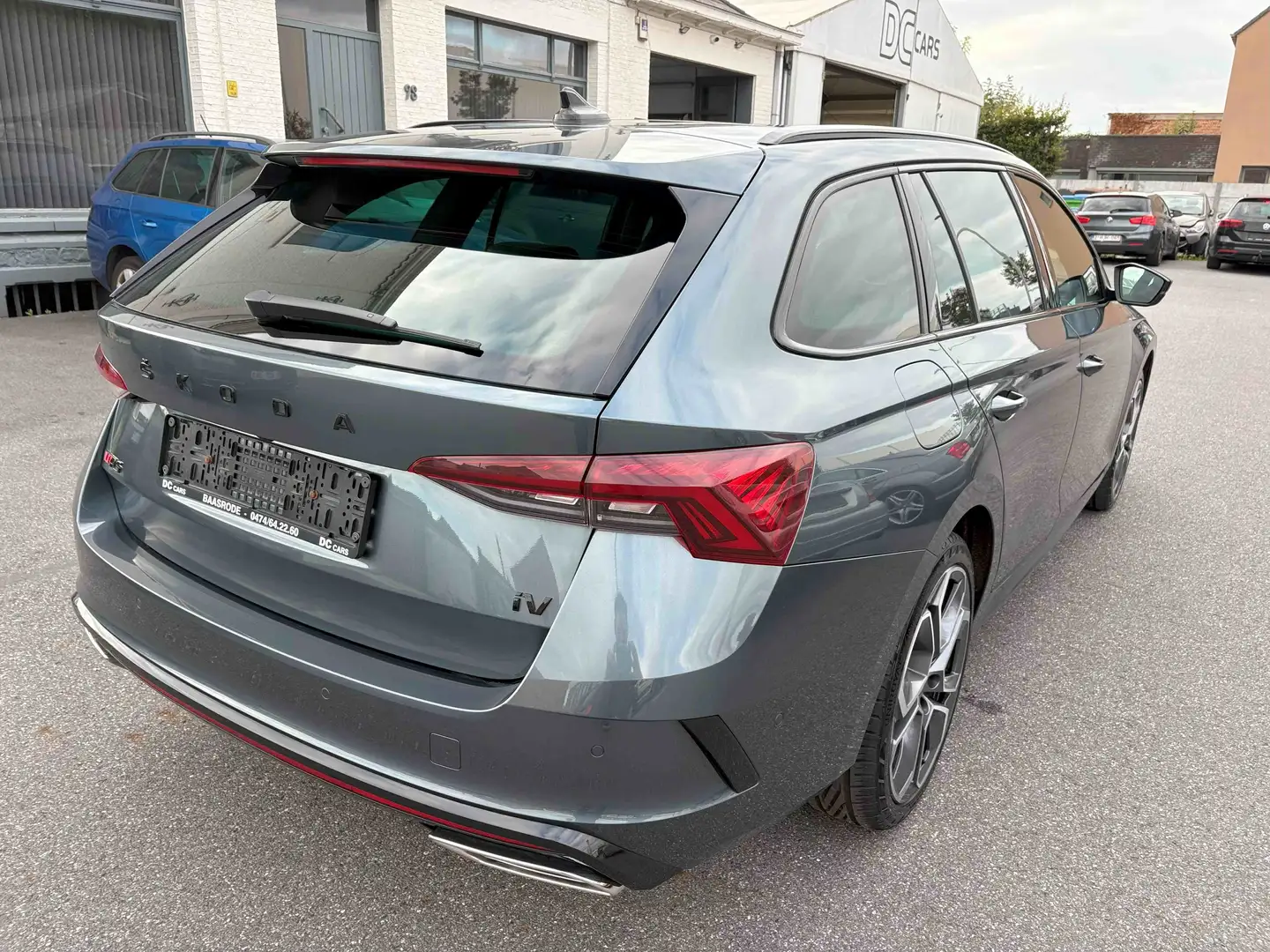 Skoda Octavia Octavia Combi 1.4 TSI iV DSG RS 245pk! Gris - 2