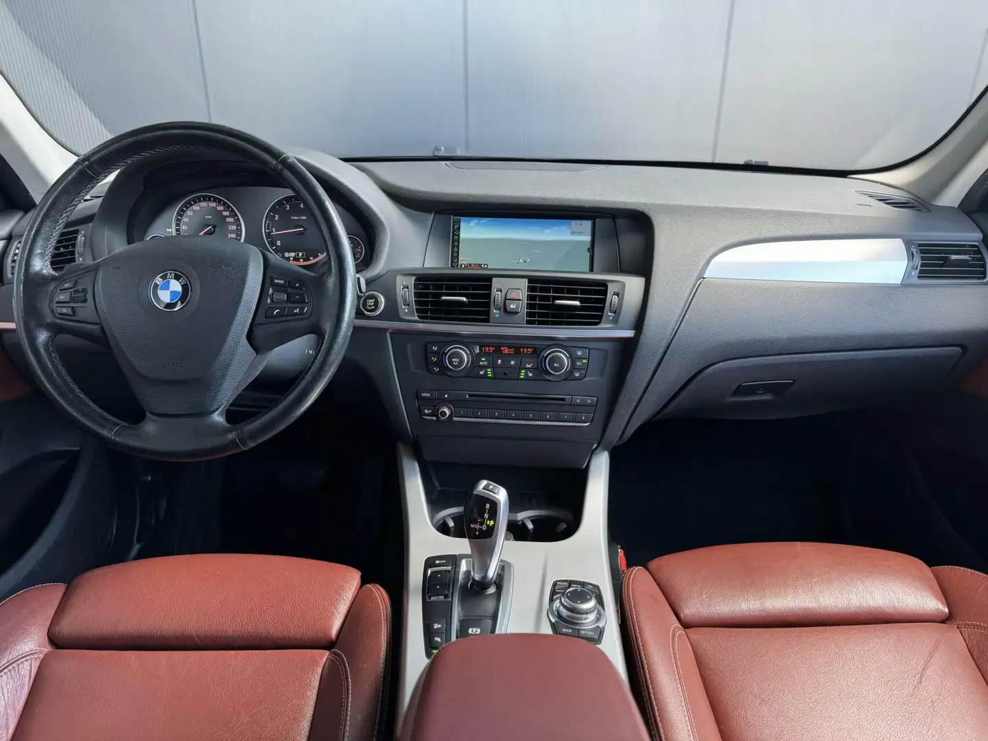 BMW X3 xDrive28i NL AUTO*AUTOMAAT*PANO*AFN. HAAK*NW KETTI Gri - 2