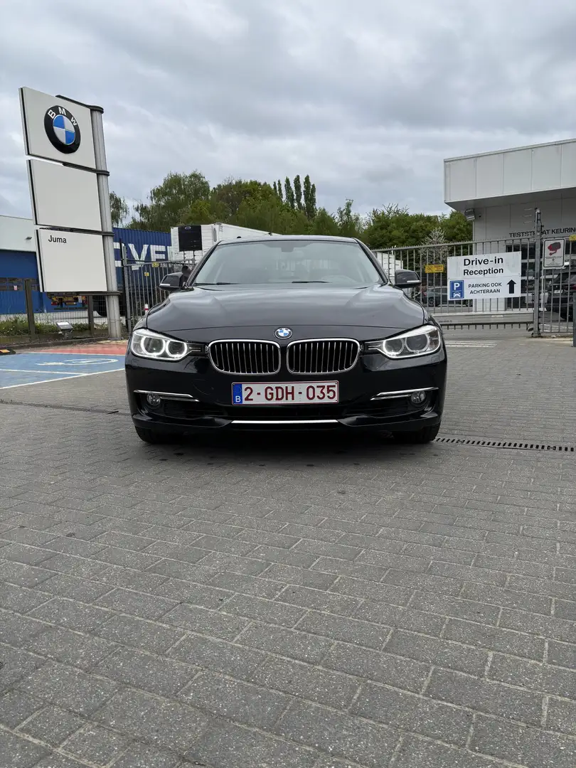 BMW 320 320i Aut. Luxury Line - 1