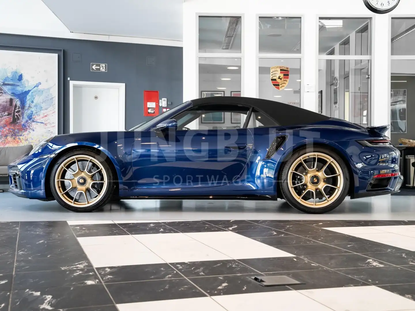 Porsche 992 Turbo S Cabriolet PCCB+ Liftsystem+Komfortzugang+P Blau - 2