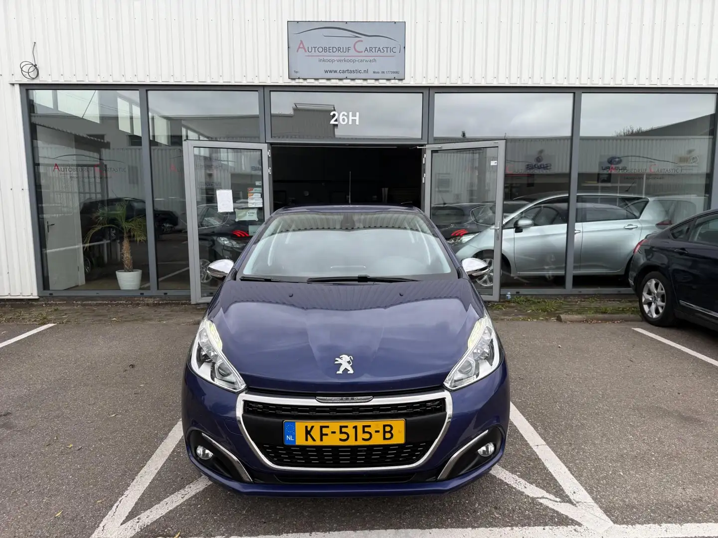 Peugeot 208 1.2 PureTech Allure NAVI | 110 PK | CLIMATE CONTRO Bleu - 2