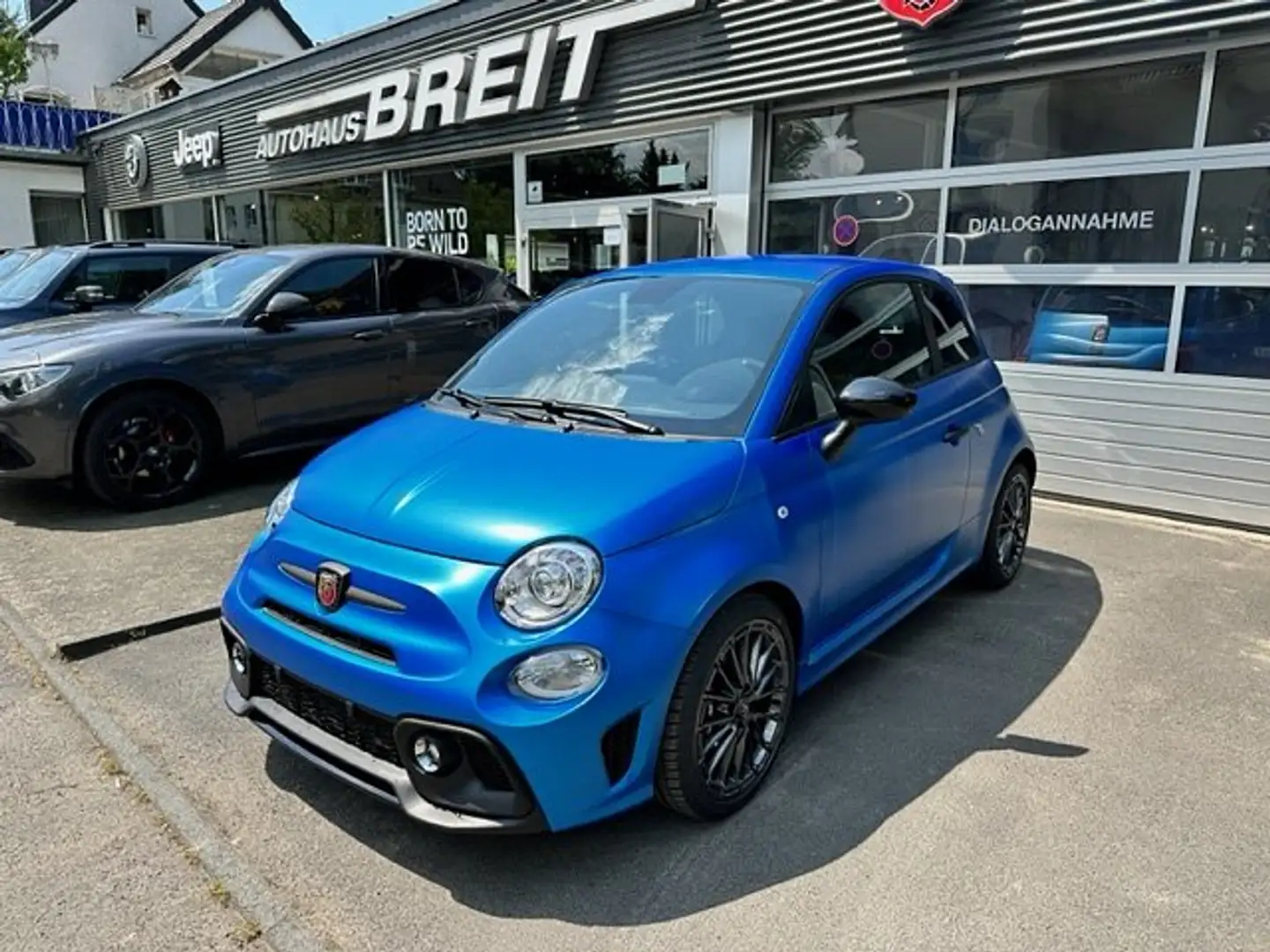 Abarth 695 695 1.4 T-Jet 132 kW (180 PS) Blue - 1