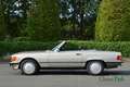Mercedes-Benz SL 560 Grau - thumbnail 2