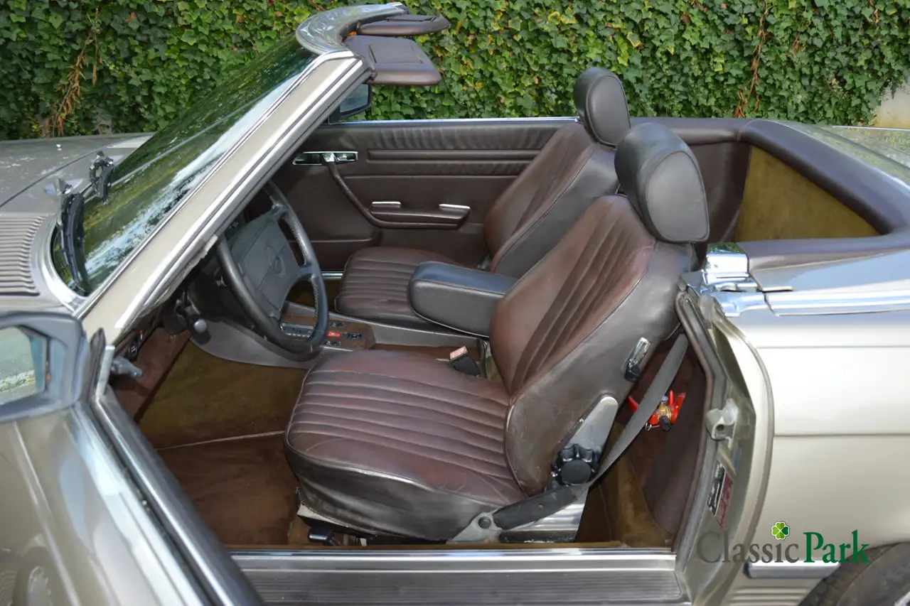 Mercedes-Benz SL 560, foto 11