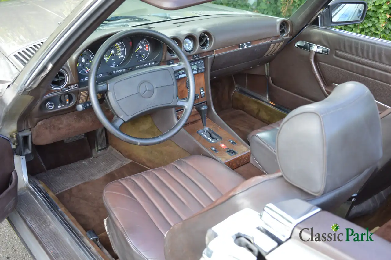 Mercedes-Benz SL 560, foto 10