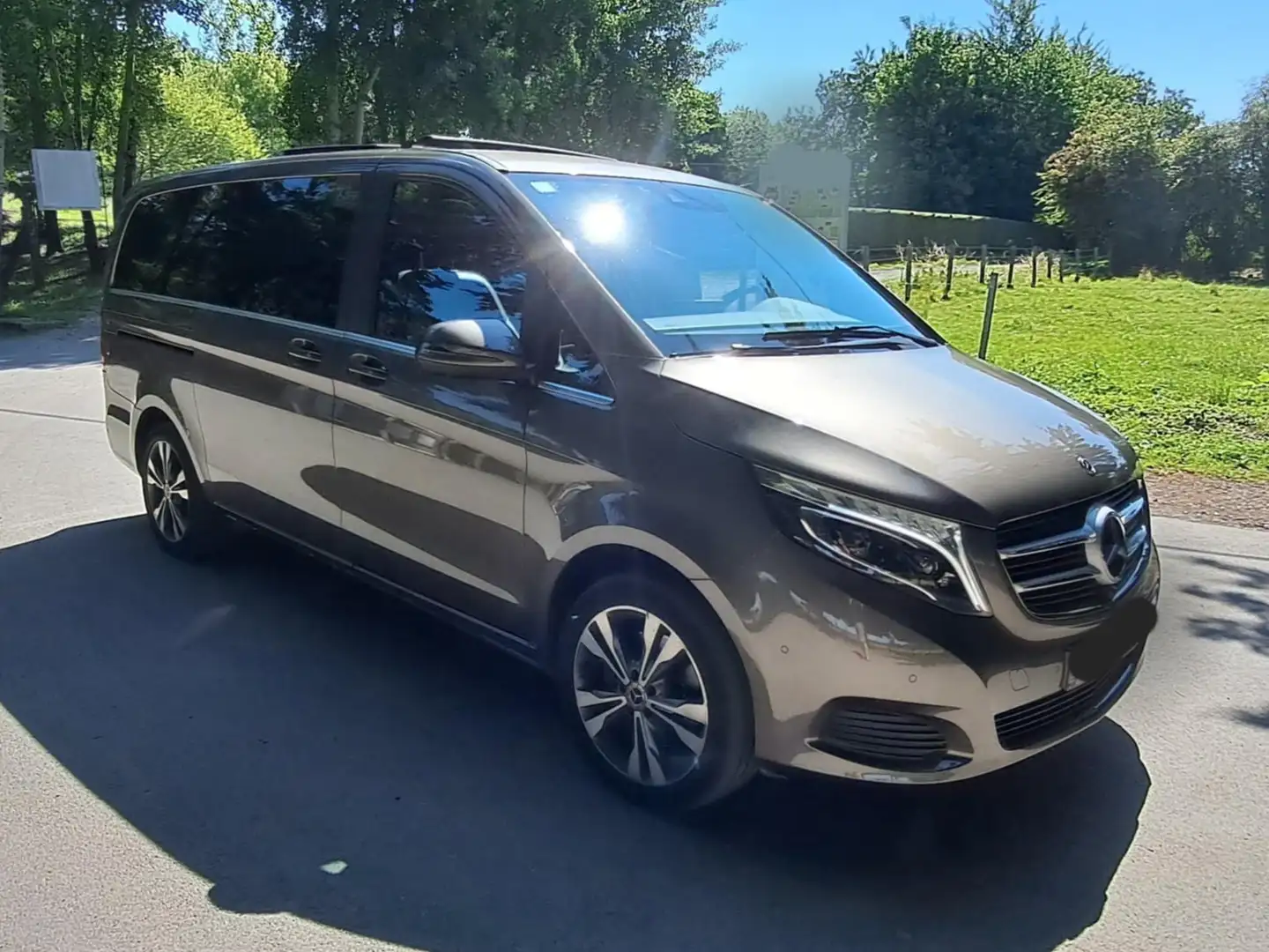 Mercedes-Benz V 250 V 250 d 4-Matic LWB Avantgarde Gris - 1