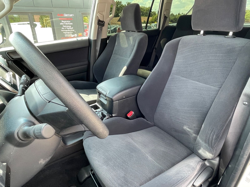Toyota Land Cruiser 2.8 D-4D 48.561 KM AHK — photo 12