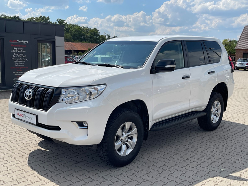 Toyota Land Cruiser 2.8 D-4D 48.561 KM AHK — photo 2