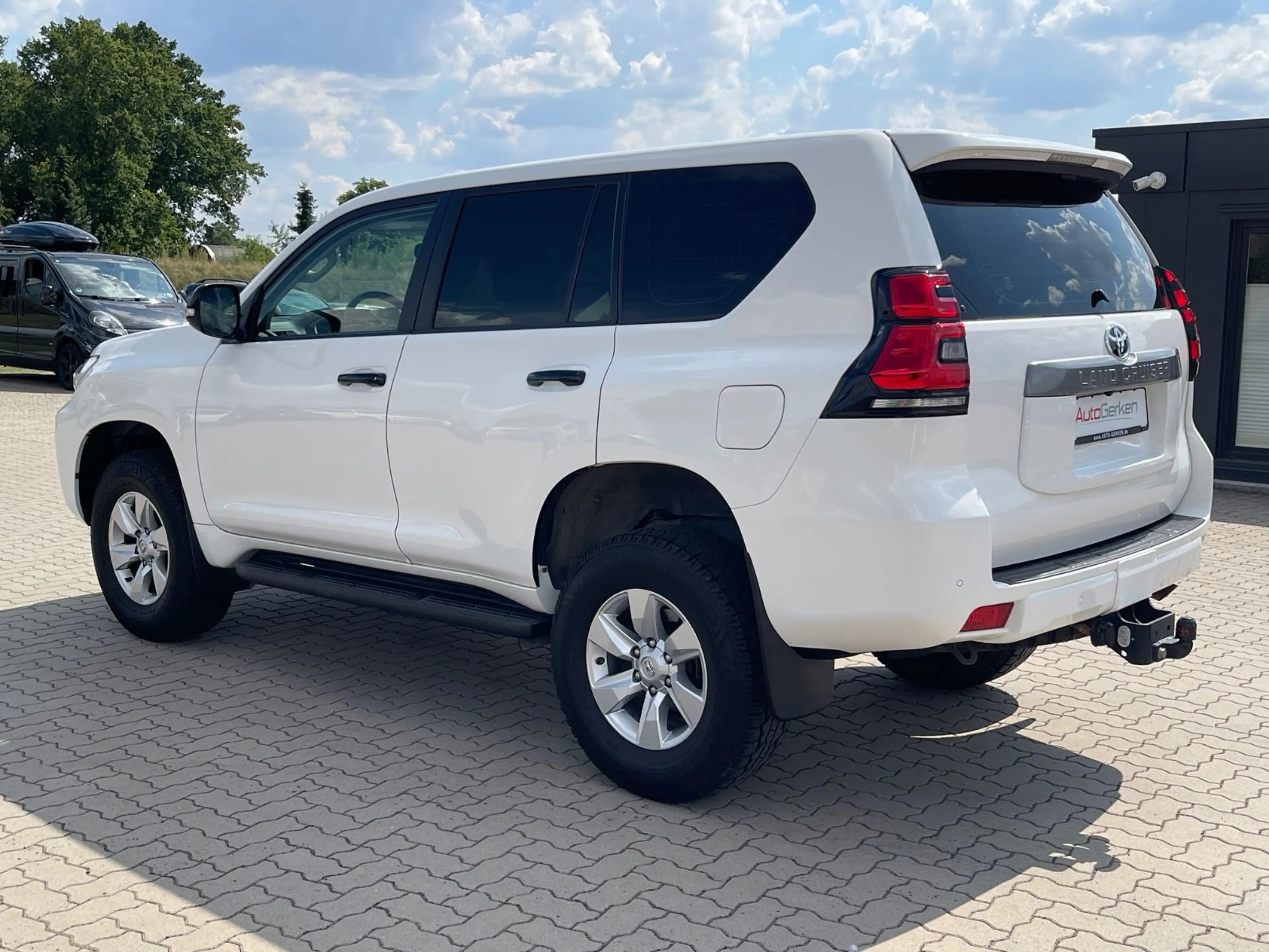 Toyota Land Cruiser 2.8 D-4D 48.561 KM AHK — photo 8