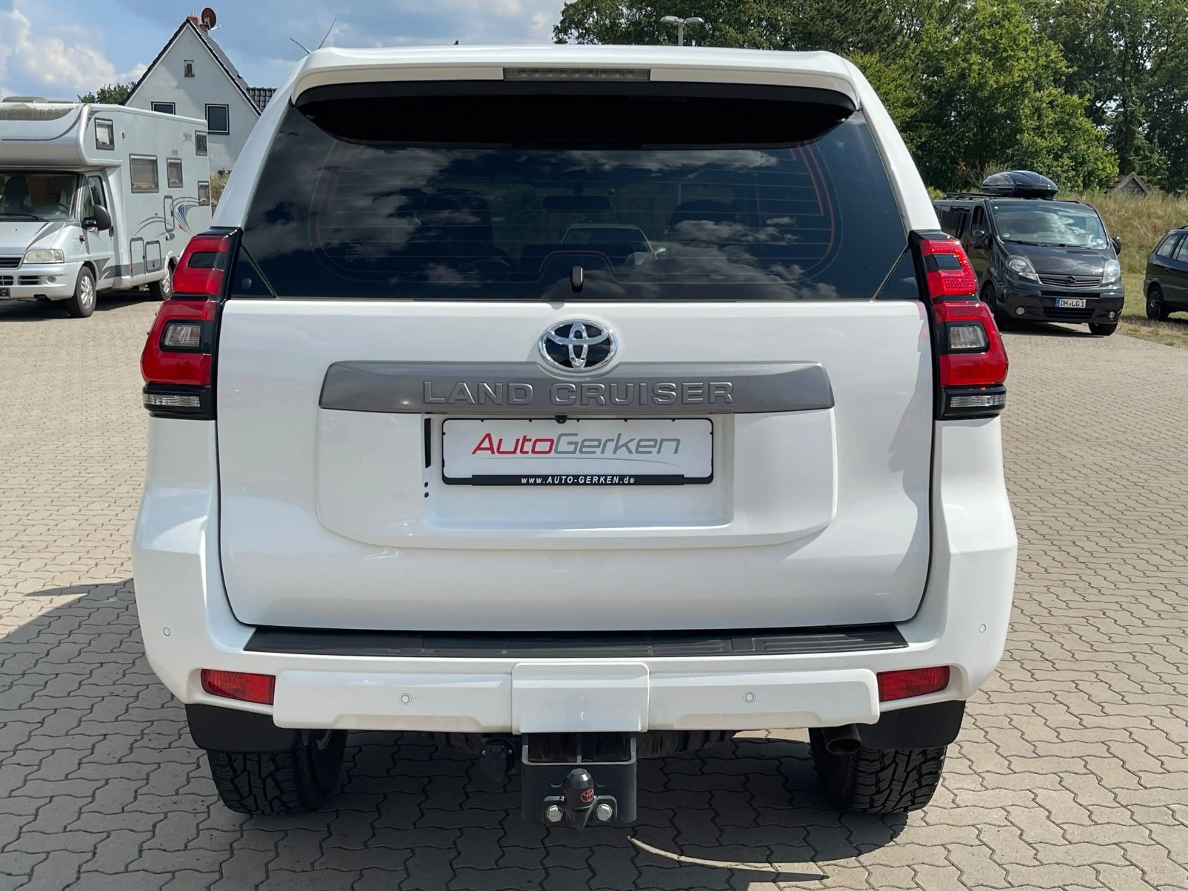 Toyota Land Cruiser 2.8 D-4D 48.561 KM AHK — photo 7