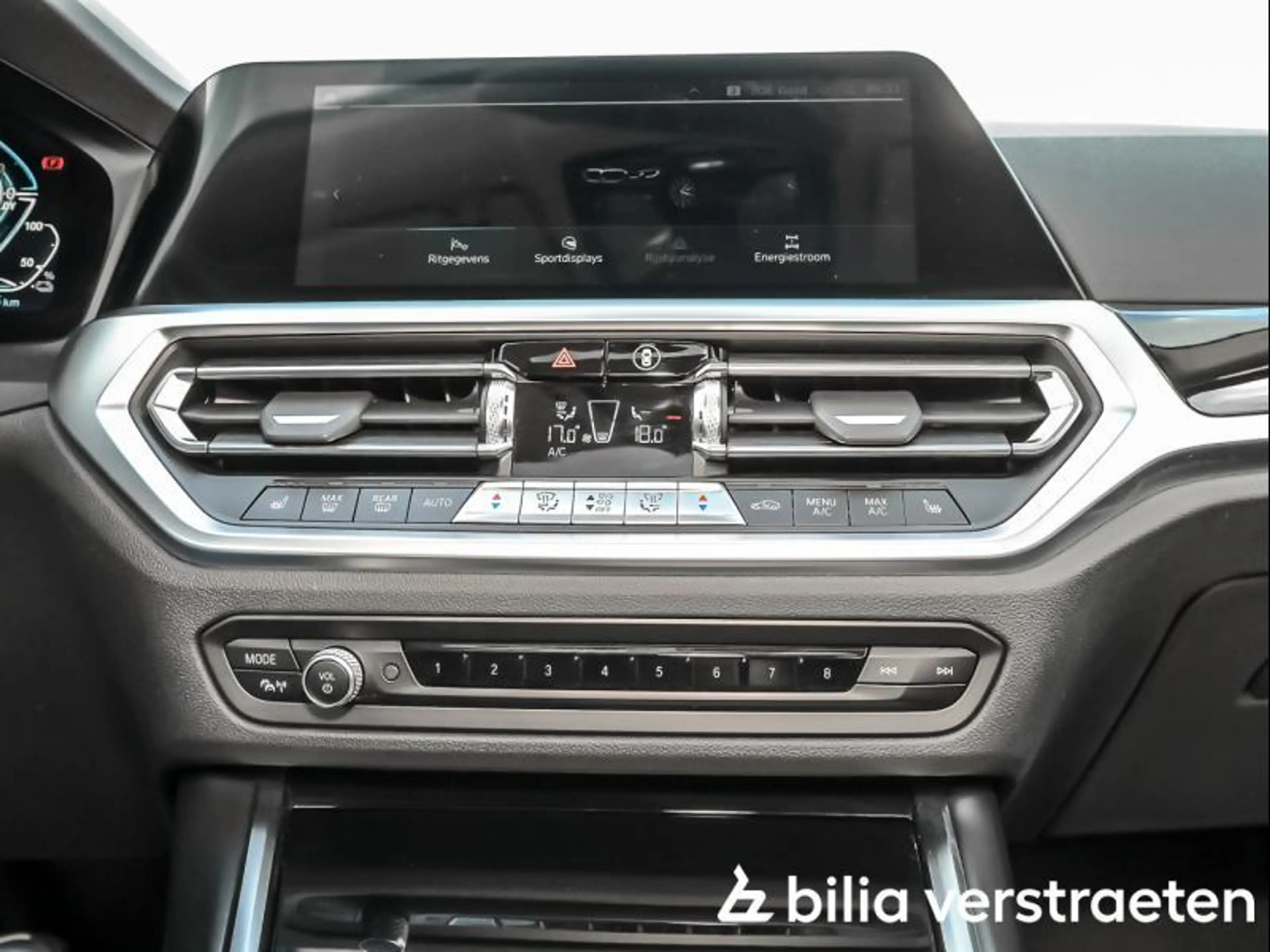 BMW 320 e Berline Advantage - PANO - TRKHK - HIFI — photo 12