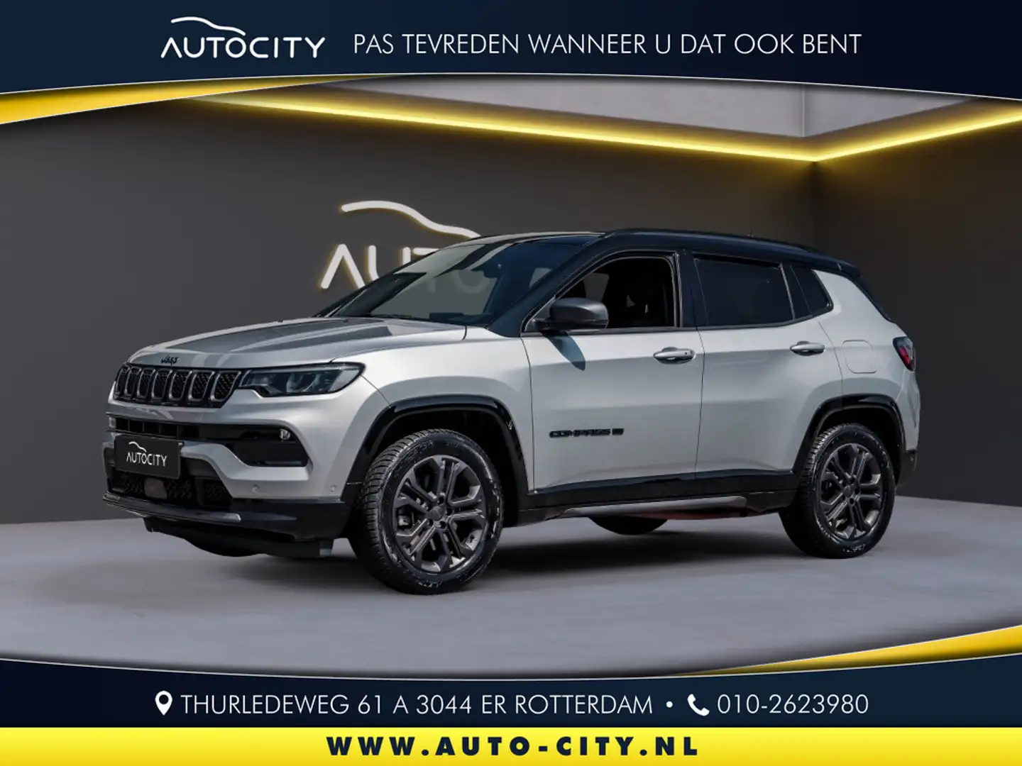 Jeep Compass Compass 4xe 1.3 Plug-In Hybrid 80th Anniversary Le Zilver - 1