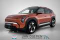 Kia EV3 Plus Advanced 58.3 kWh Carplay, Stuur,- en Stoelve Orange - thumbnail 1