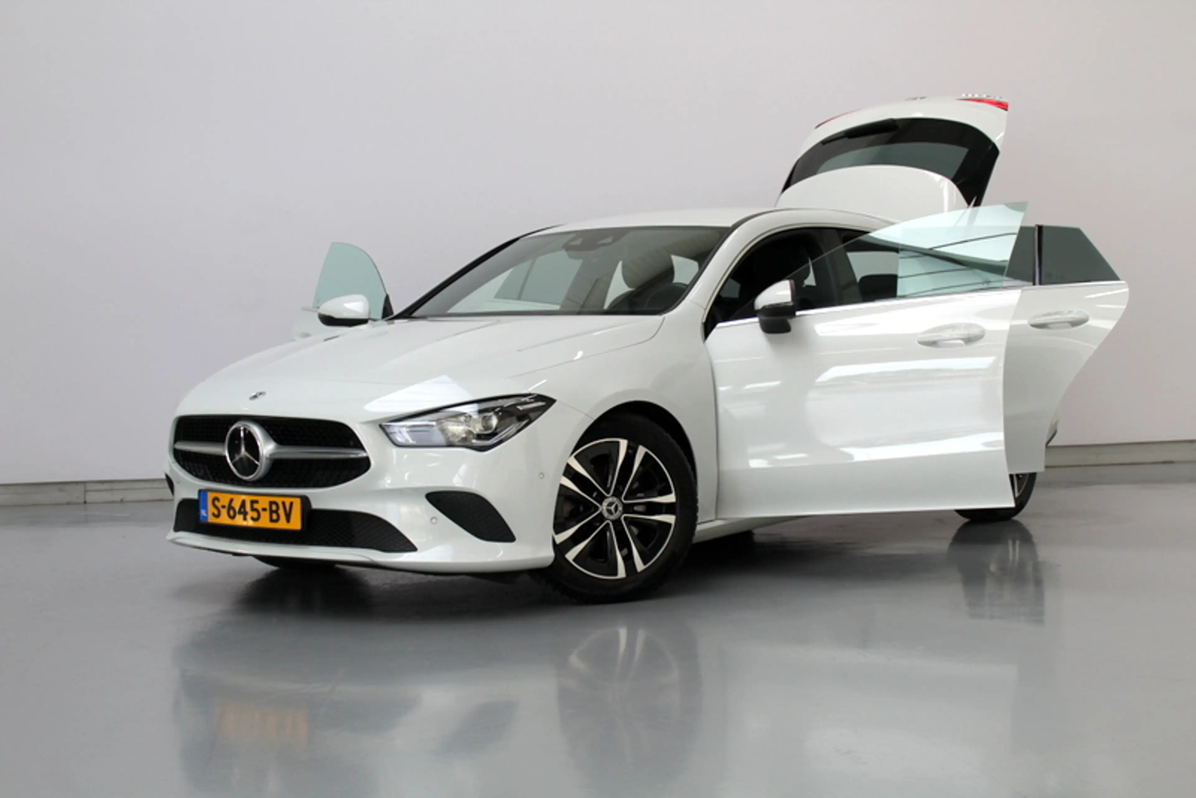 Mercedes-Benz CLA 200 Shooting Brake Business Line 164PK, RIJKLAAR | MET — photo 2