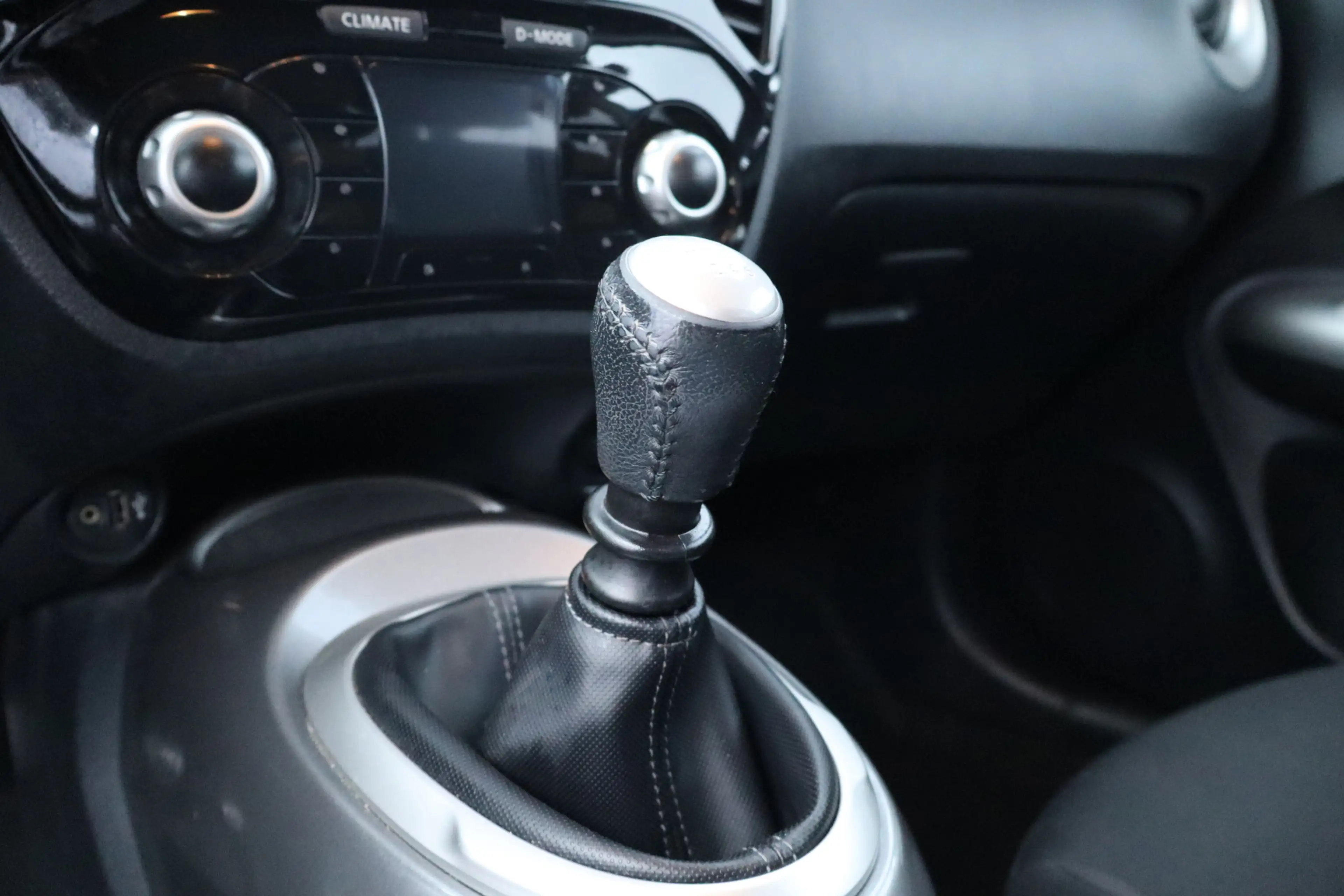 Nissan Juke 1.2 DIG-T S/S Business Edition/ Camera/ 17'' LMV/ — photo 36