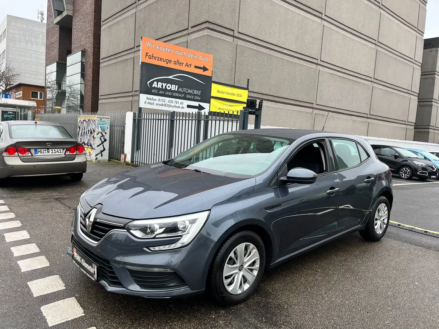 Renault Megane Life / 1 Jahr Garantie Incl. Grau - 1