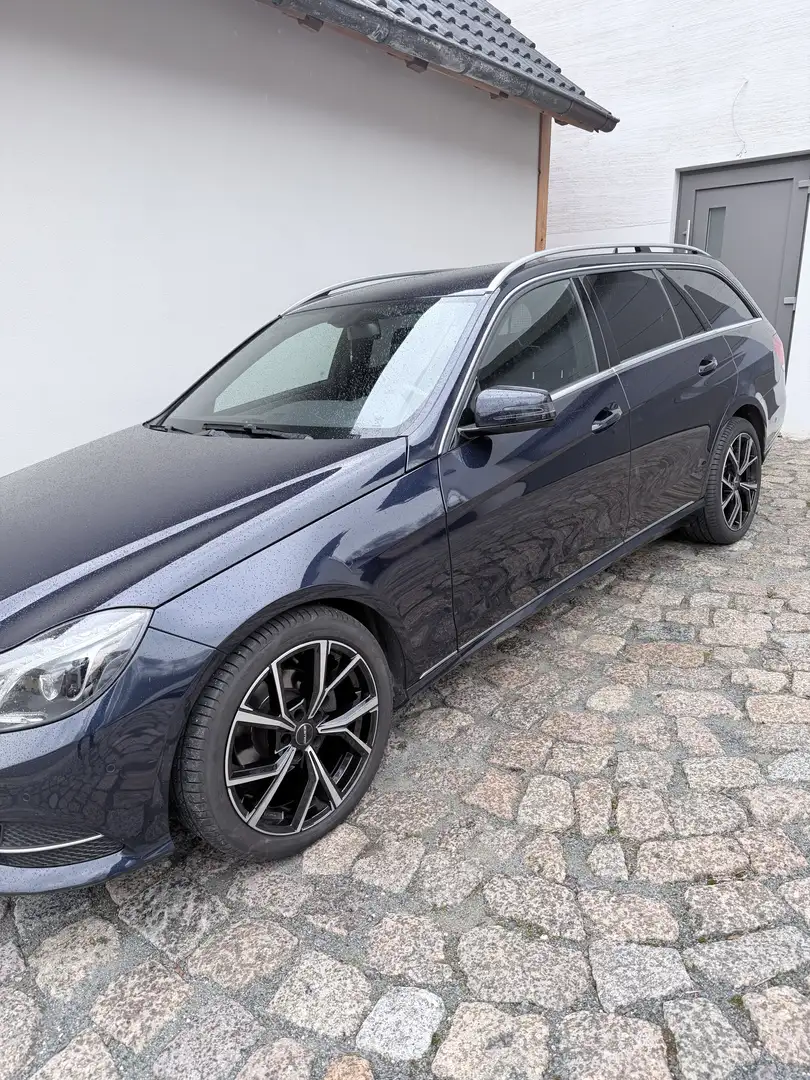 Mercedes-Benz E 200 E 200 BlueTec (212.206) Avangarde Azul - 1