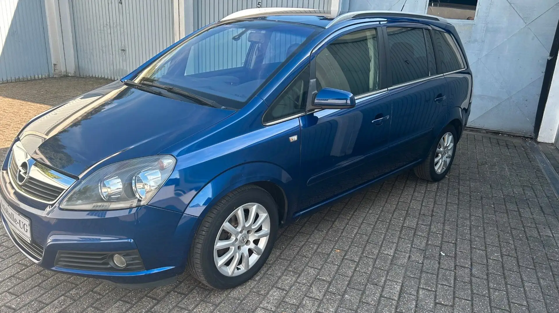 Opel Zafira B 1,8 Edition / 7 Sitze / Klima Blau - 1
