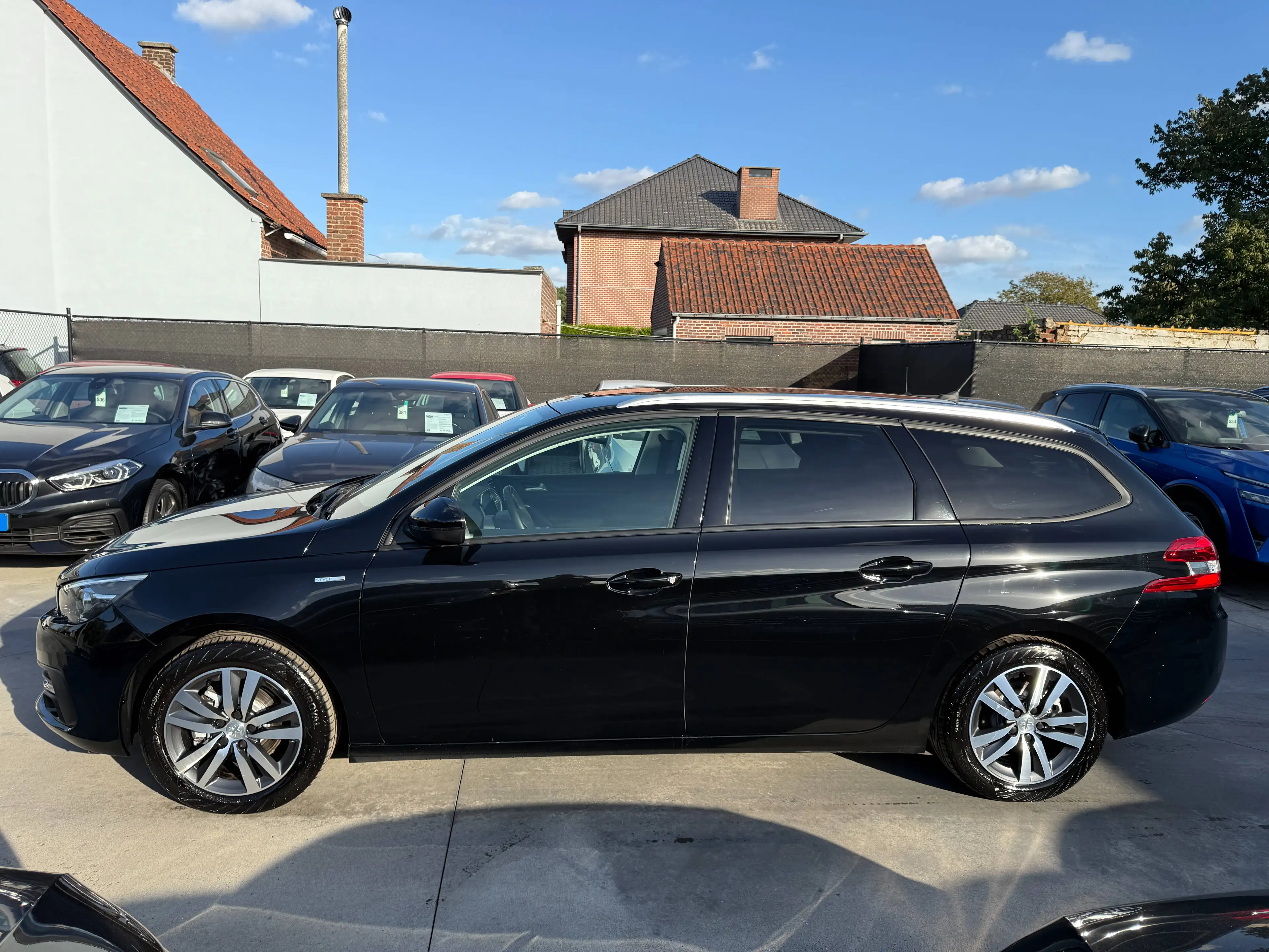 Peugeot 308 SW 1.2i 110PK NAVIGATIE CAMERA VIRTUAL COCKPIT CARPLAY LED ALU PDC TREKHAAK — photo 8