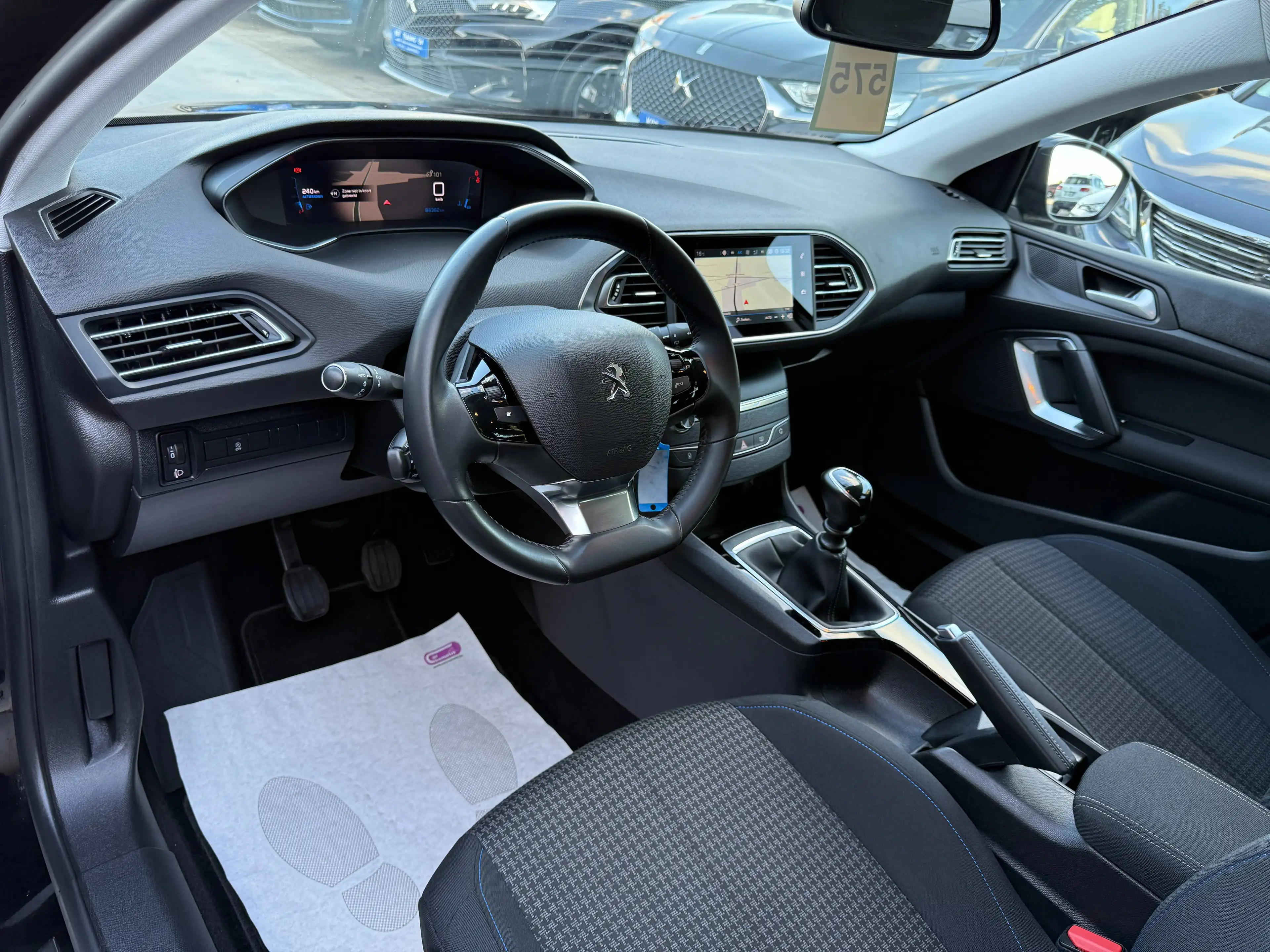 Peugeot 308 SW 1.2i 110PK NAVIGATIE CAMERA VIRTUAL COCKPIT CARPLAY LED ALU PDC TREKHAAK — photo 13