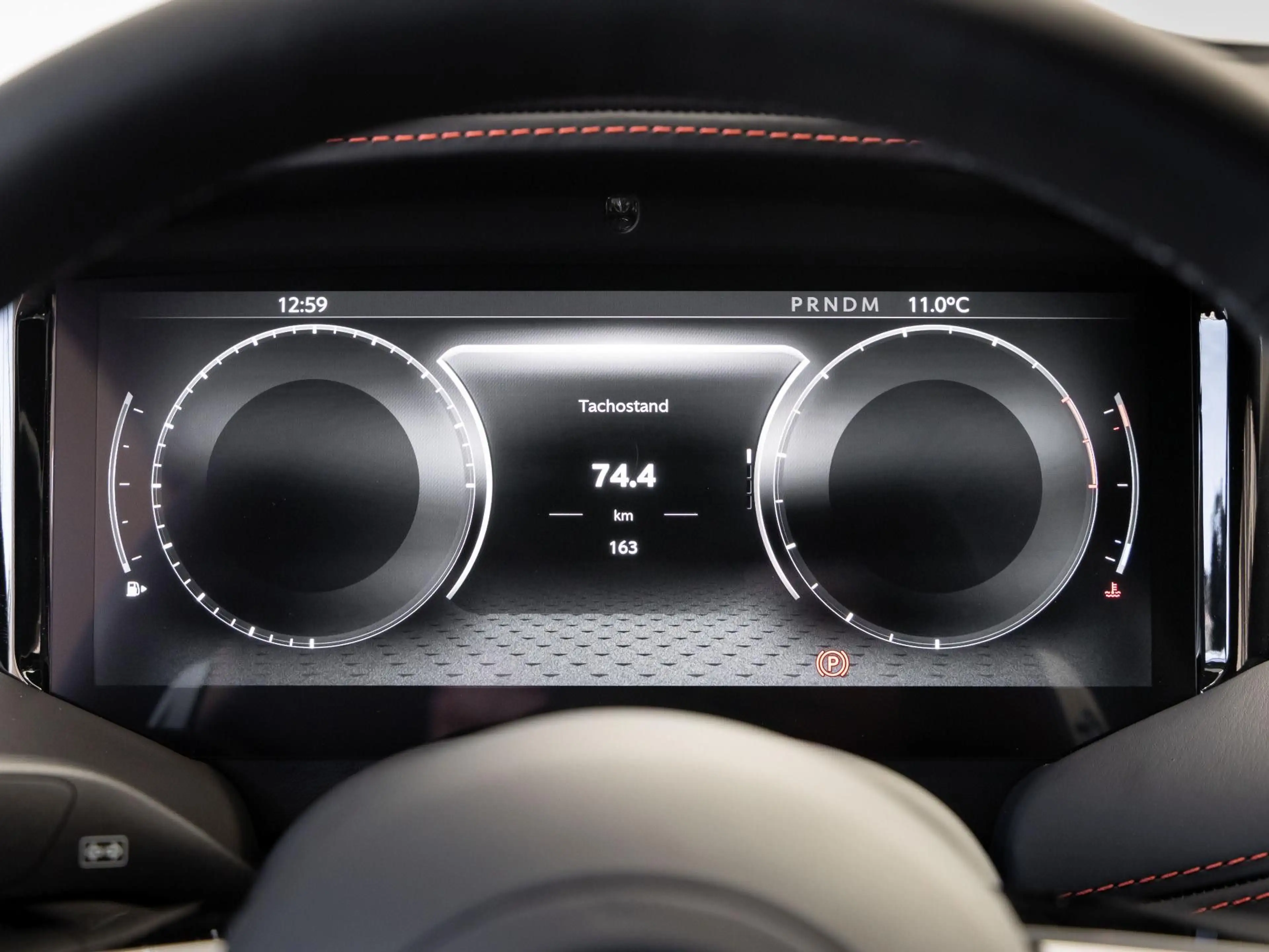 Aston Martin DB12 Coupé von BENTLEY FRANKFURT — photo 13