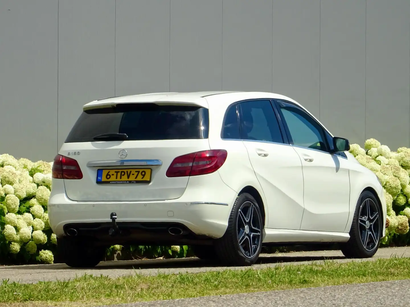 Mercedes-Benz B 180 AMG Prestige // Scherm-Groot / apple car play Wit - 2