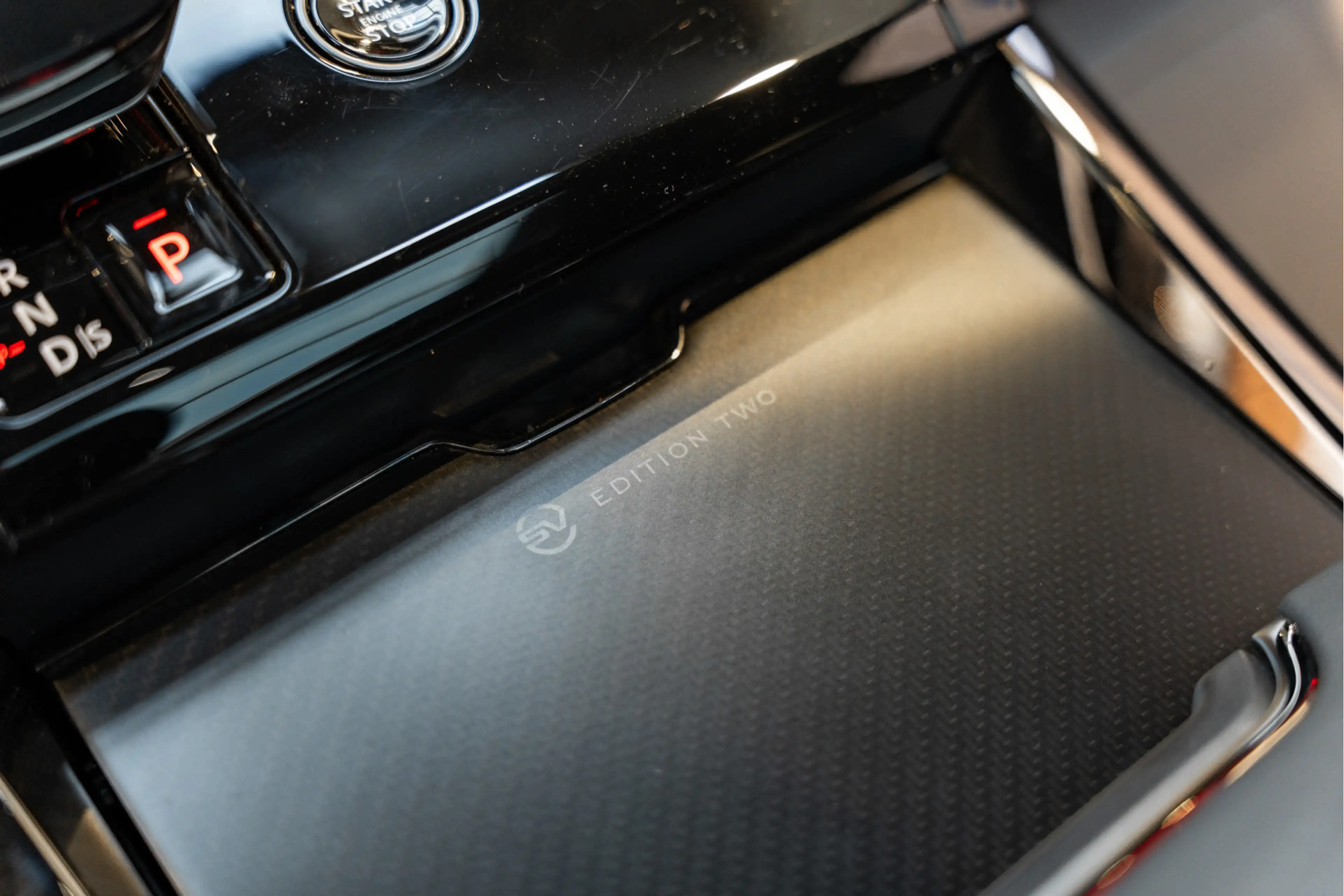 Land Rover Range Rover Sport 4.4 P635 SV Carbon Full Carbon Keramisch Full Carb — photo 32